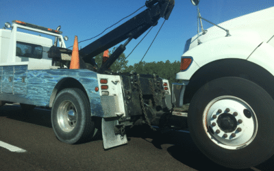 Flatbed vs. Hook and Chain Towing – Which is Better?